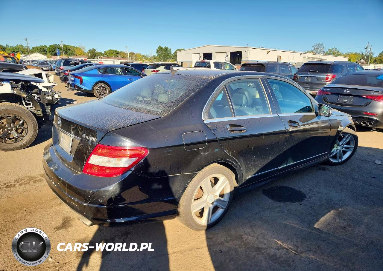 2010 Mercedes-Benz C 300 4Matic VIN:WDDGF8BB1AF400695 - 3