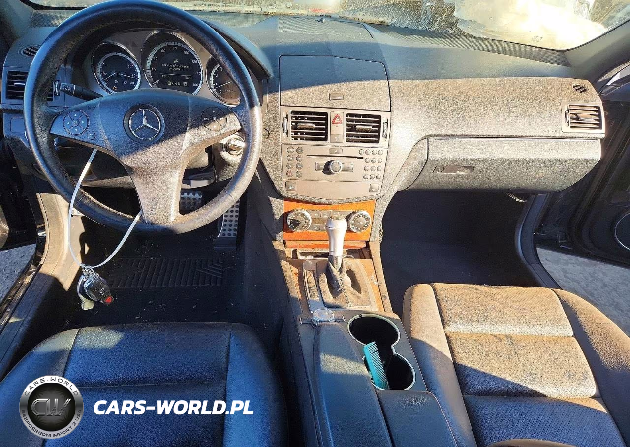 2010 Mercedes-Benz C 300 4Matic VIN:WDDGF8BB1AF400695 - 8