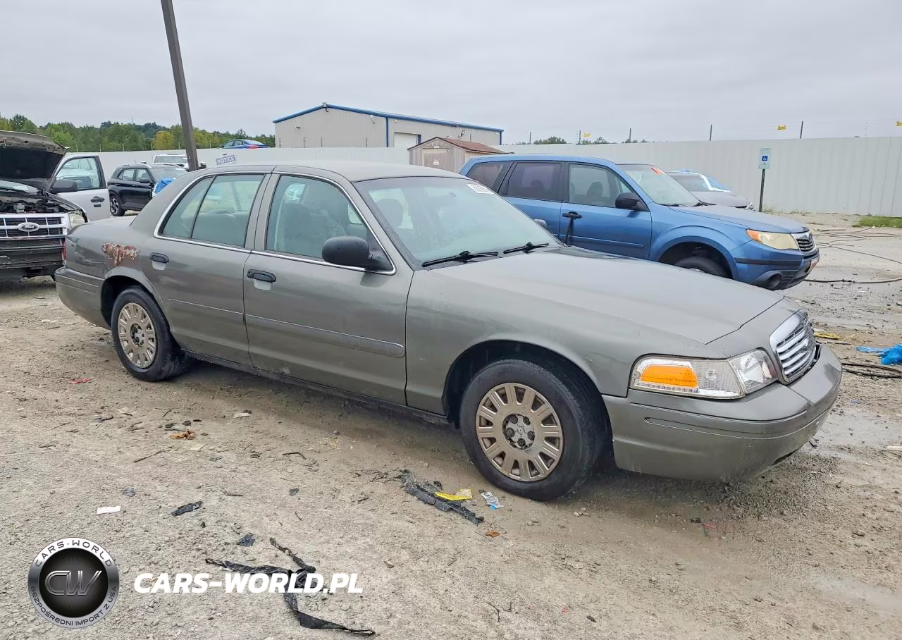 2004 Ford Crown Victoria VIN:2FAFP73WX4X115720 - 4