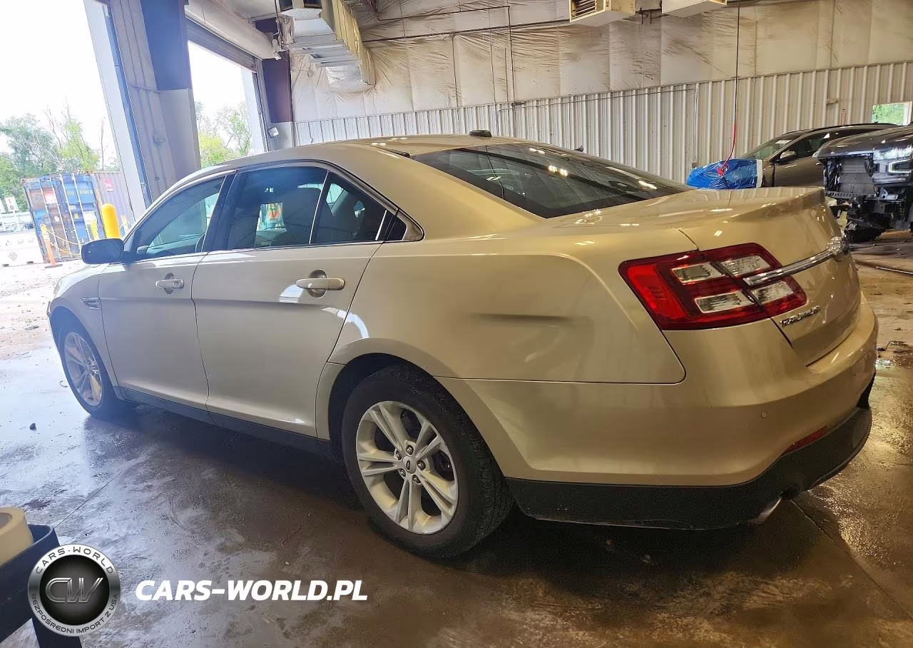 2018 Ford Taurus Sel VIN:1FAHP2E82JG117361 - 2