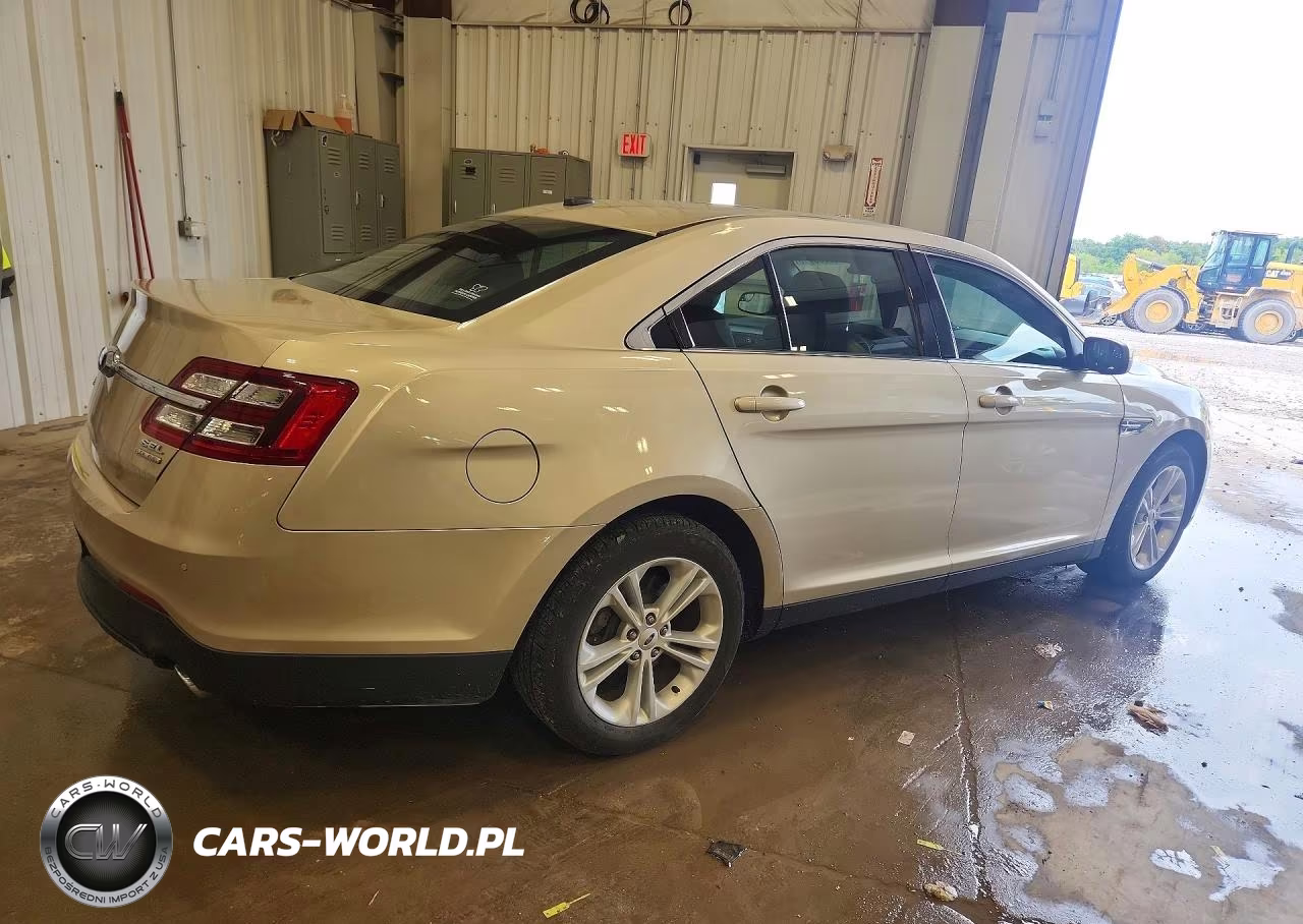 2018 Ford Taurus Sel VIN:1FAHP2E82JG117361 - 3