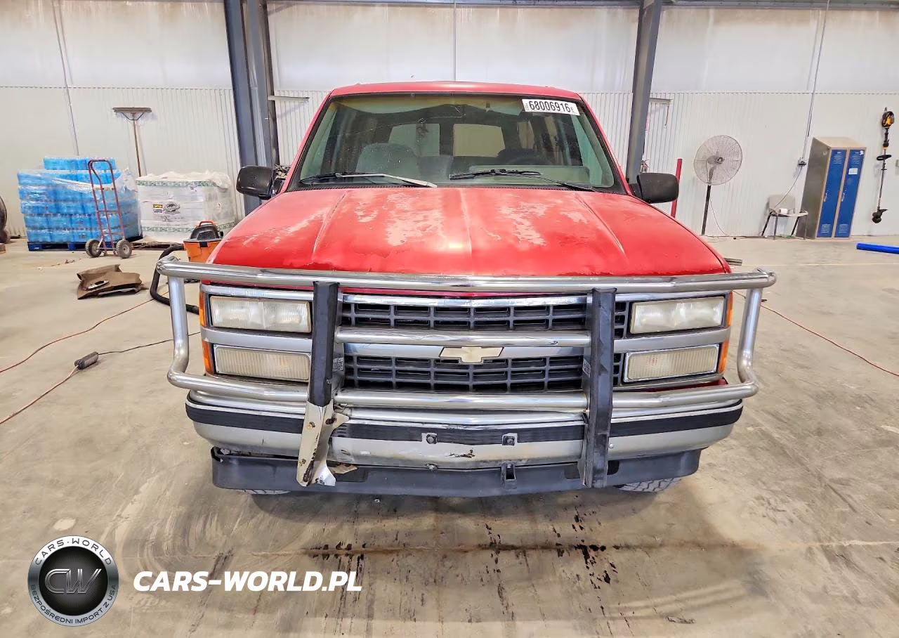 1993 Chevrolet Suburban K1500 VIN:1GNFK16K8PJ325154 - 5