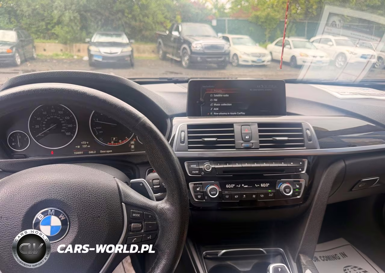 2017 BMW 330 Xi VIN:WBA8D9G54HNT91615 - 12