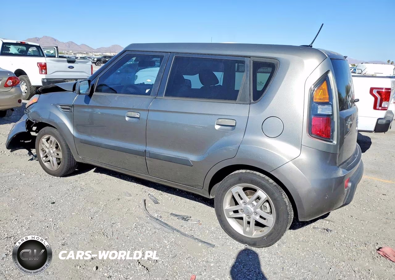2010 Kia Soul + VIN:KNDJT2A28A7140961 - 2