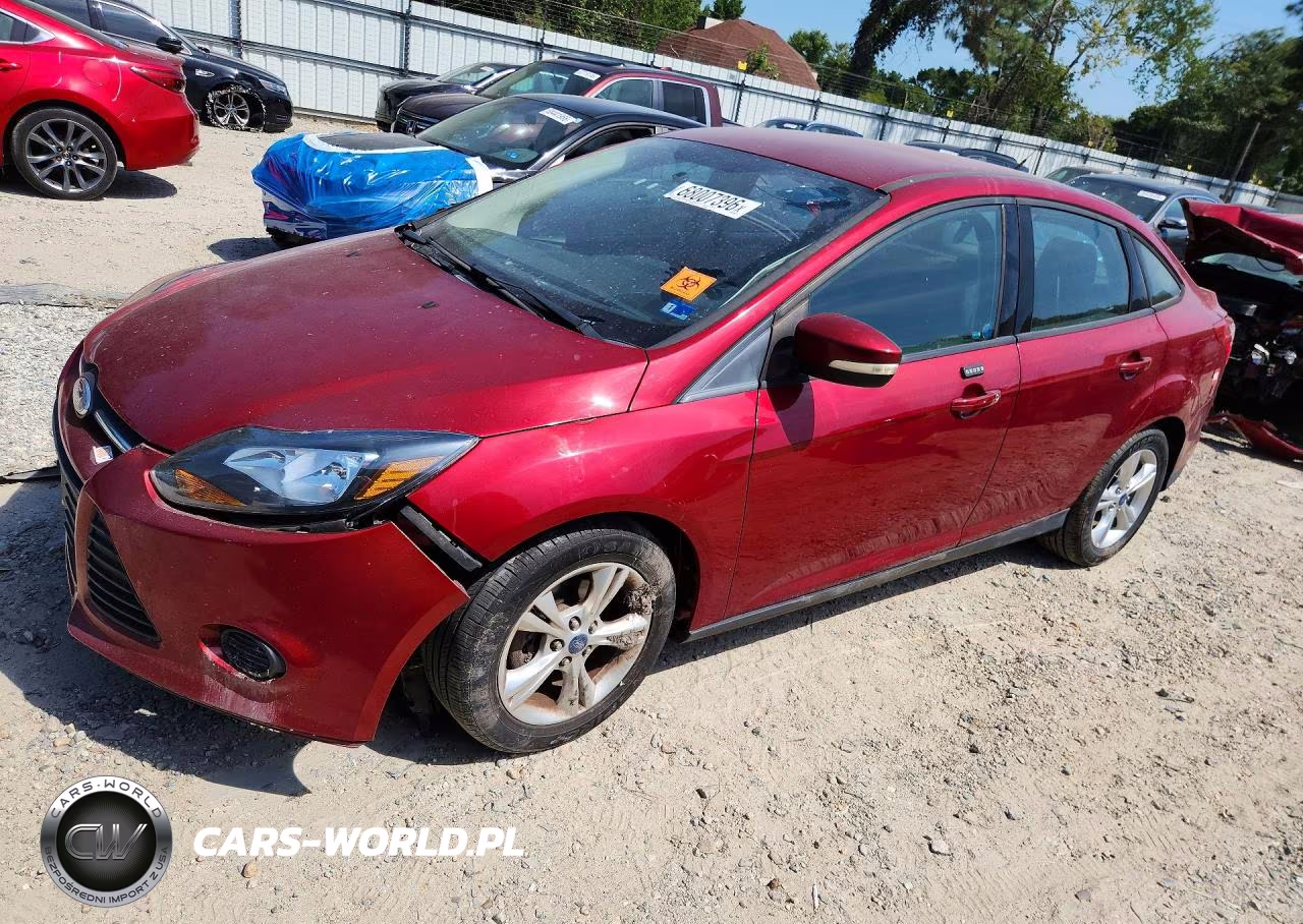 2013 Ford Focus Se VIN:1FADP3F27DL360948 - 1