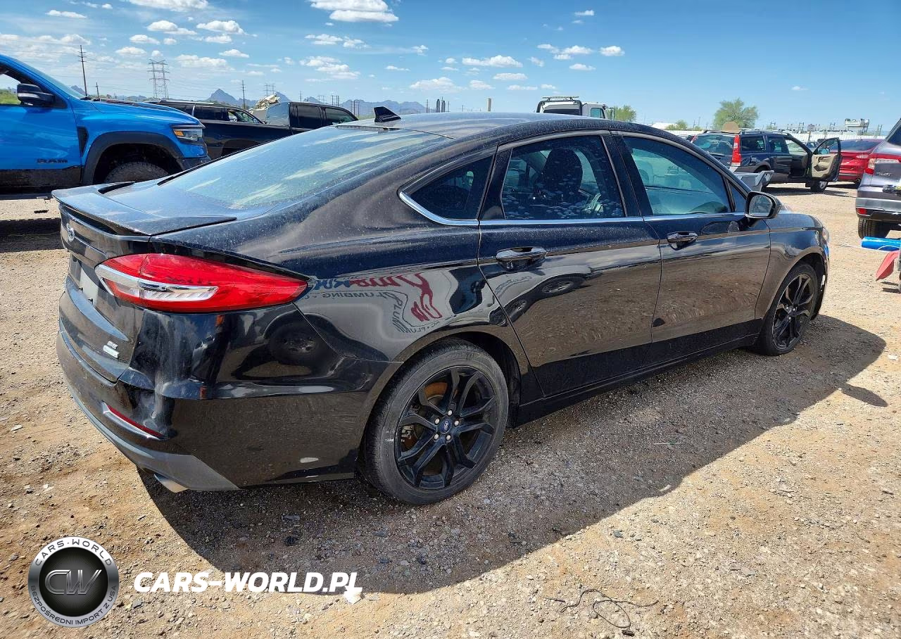 2019 Ford Fusion Se VIN:3FA6P0HD3KR201297 - 3