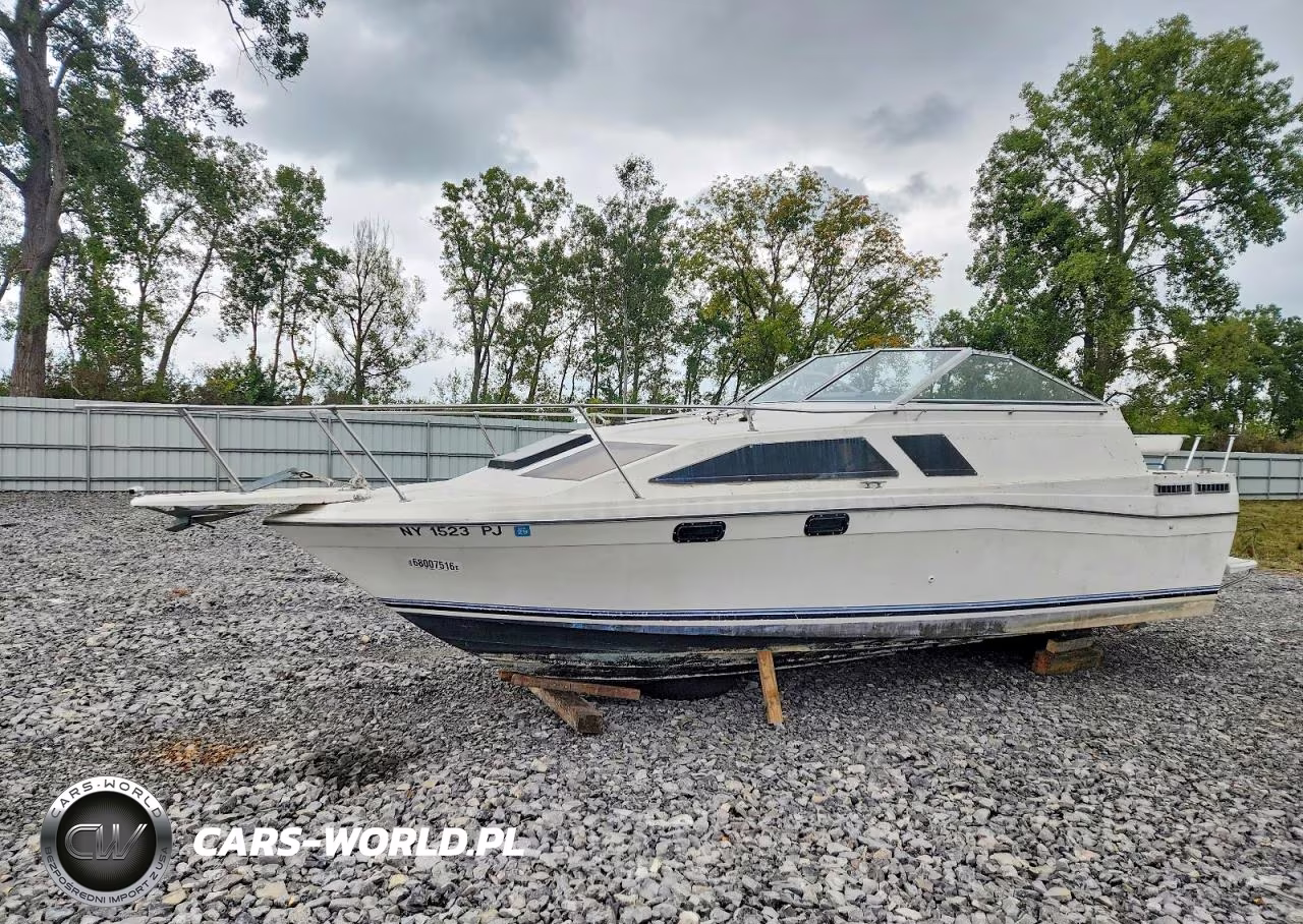 1984 Bayliner Boat2450 Ciera Sunbridge - Boat VIN:BP1A36SB0284 - 2