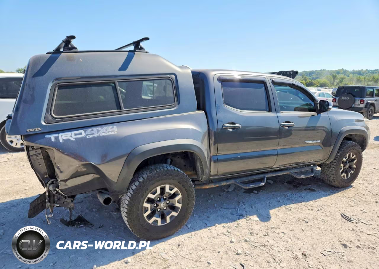 2017 Toyota Tacoma Trd Off-Road VIN:3TMCZ5AN9HM097654 - 3