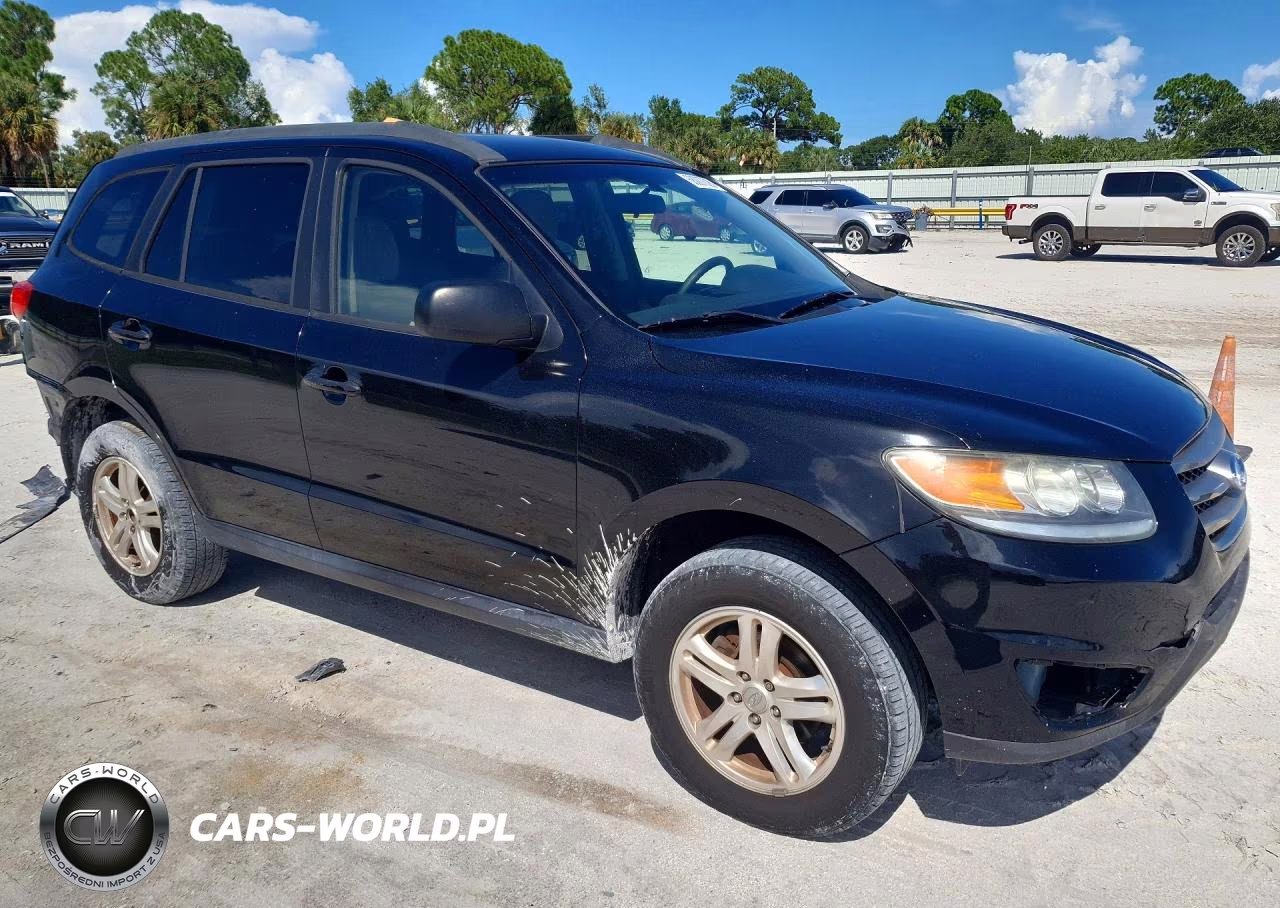 2012 Hyundai Santa Fe Gls VIN:5XYZG3AB4CG093110 - 4
