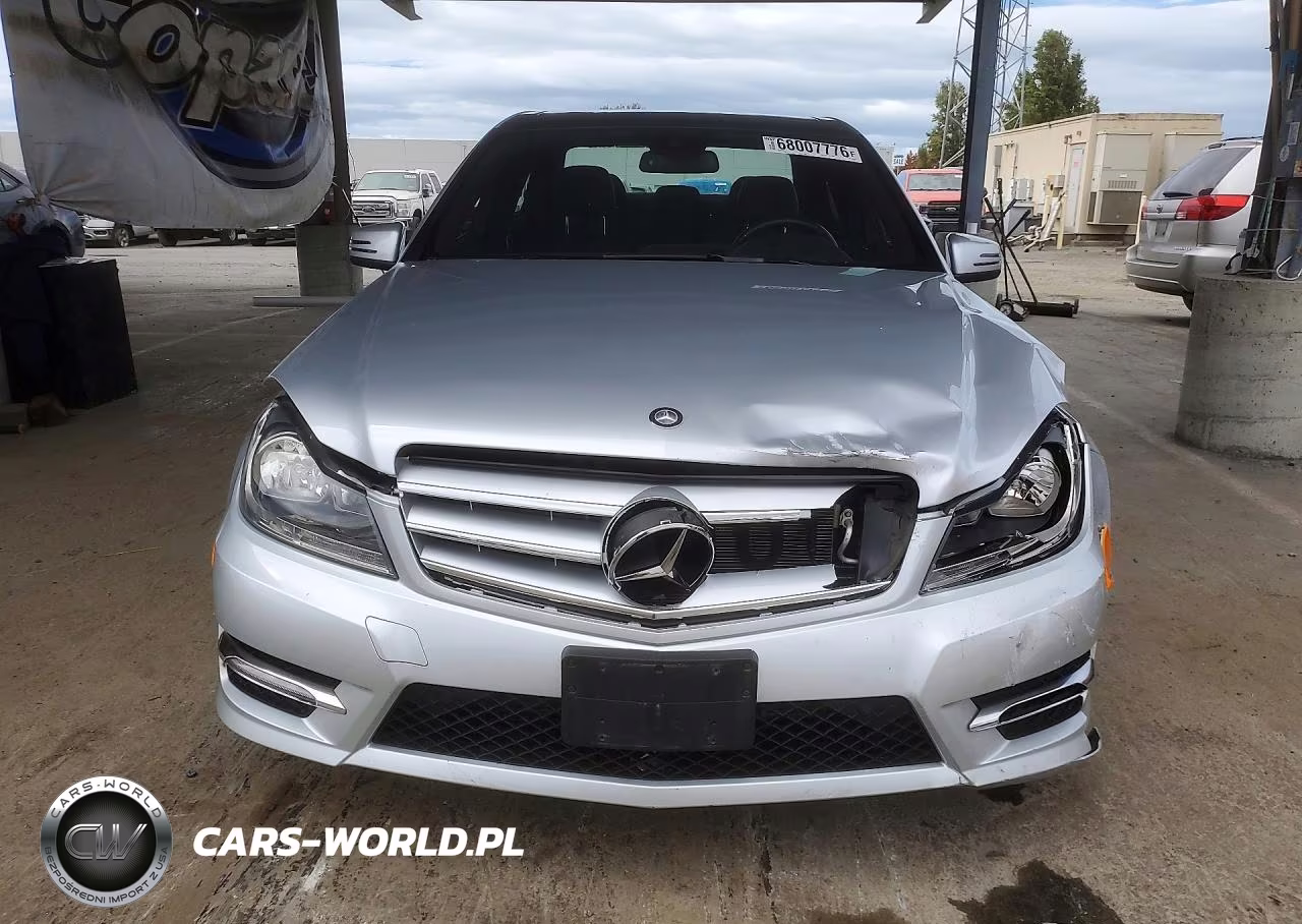 2012 Mercedes-Benz C 350 VIN:WDDGF5HB7CR202534 - 5