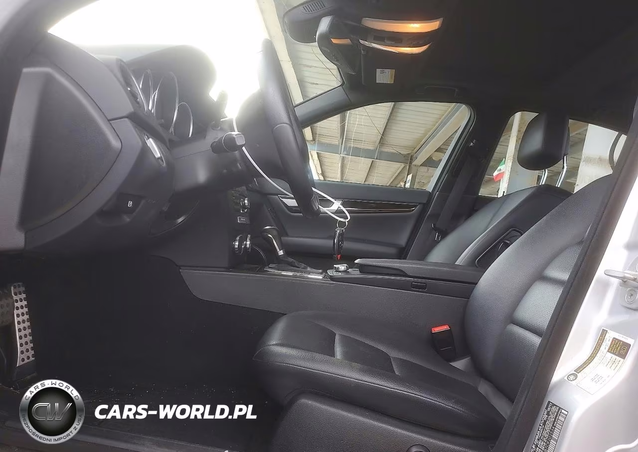 2012 Mercedes-Benz C 350 VIN:WDDGF5HB7CR202534 - 7