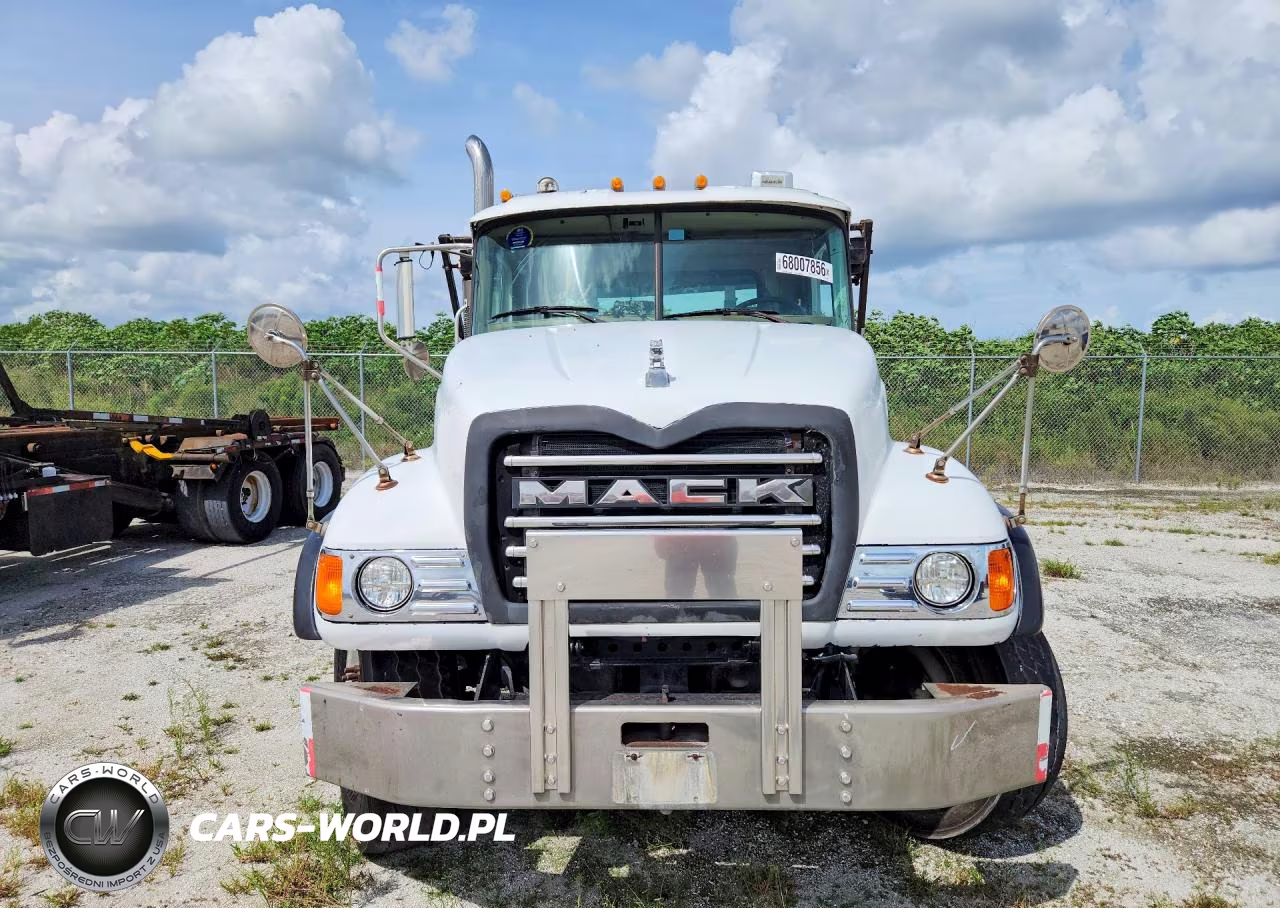 2006 Mack Cv713 Roll-Off Container Truck VIN:1M2AG11C06M052871 - 5