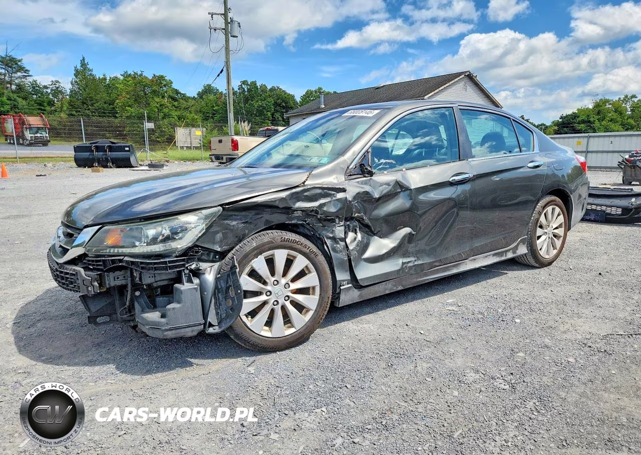 2013 Honda Accord Ex VIN:1HGCR2F75DA102057 - 1