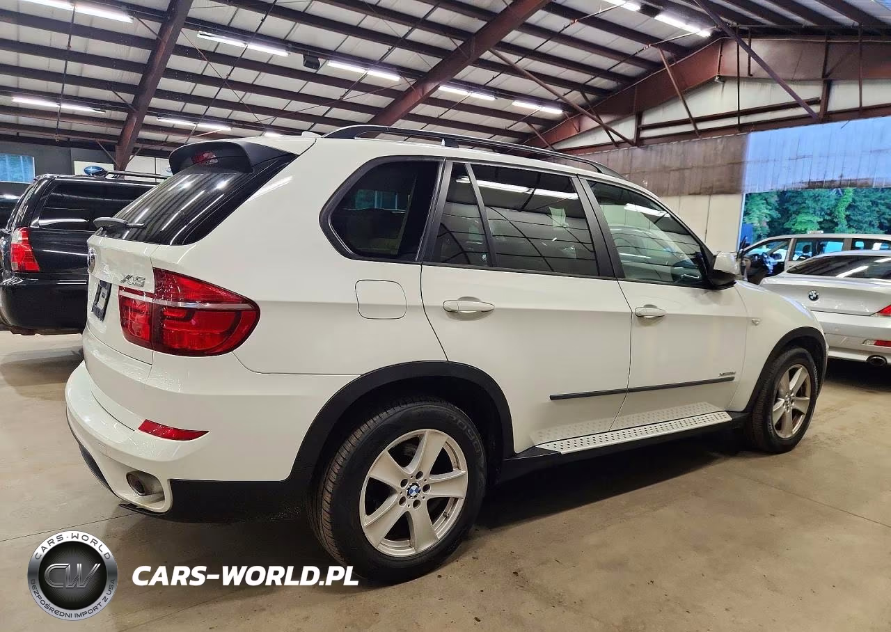2011 BMW X5 xDrive35D VIN:5UXZW0C54BL370946 - 3