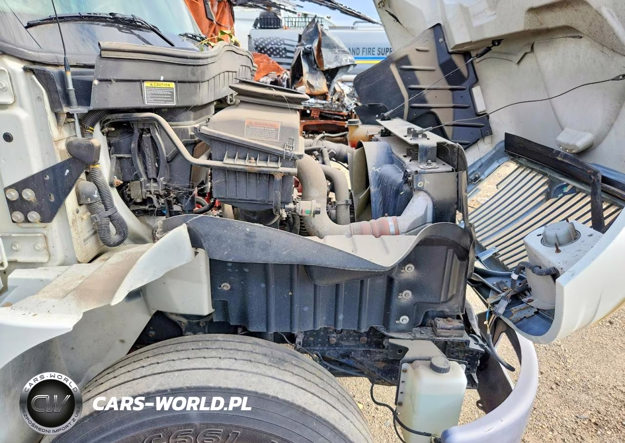 2015 International 4300 Box Truck VIN:3HAMMMMM8FL182113 - 10