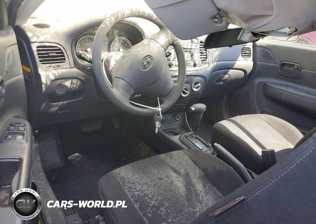 2009 Hyundai Accent Gs VIN:KMHCM36C69U129088 - 8