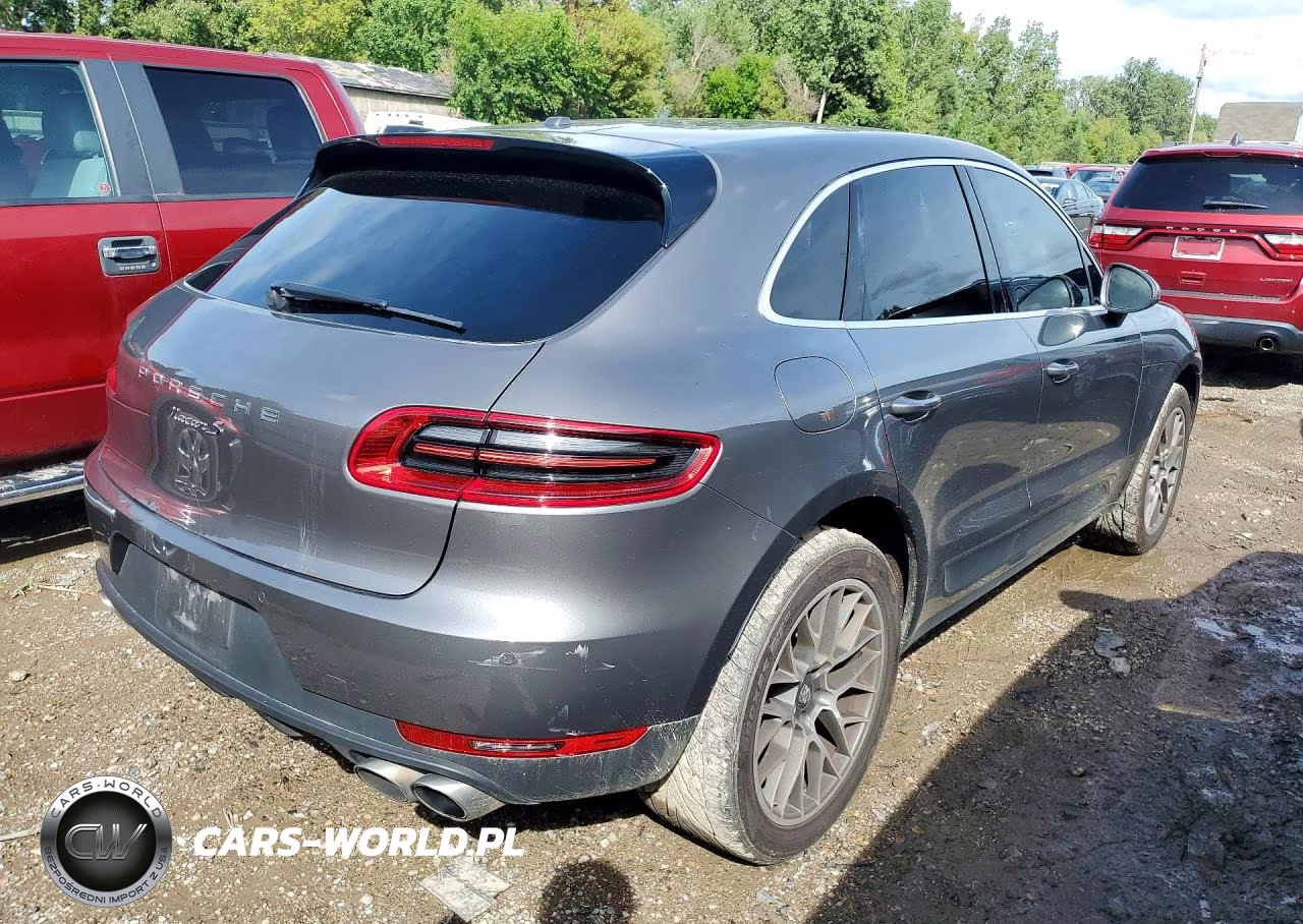 2018 Porsche Macan S VIN:WP1AB2A53JLB37209 - 3