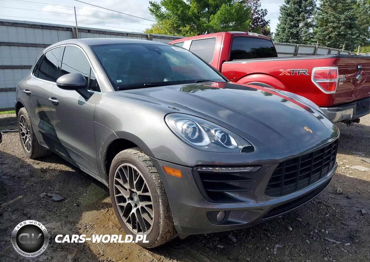 2018 Porsche Macan S VIN:WP1AB2A53JLB37209 - 4
