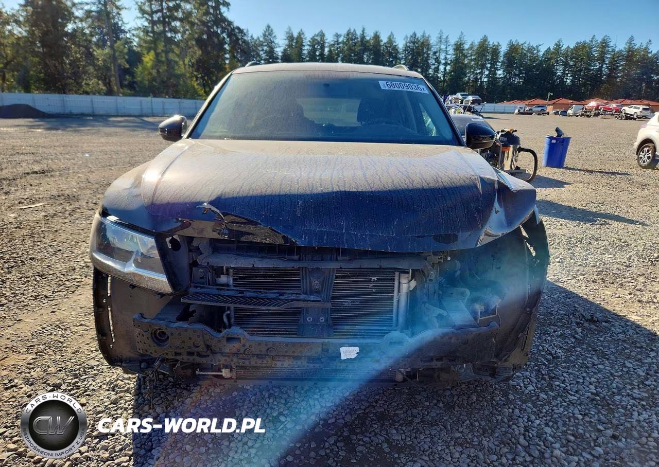 2018 Volkswagen Tiguan S VIN:3VV0B7AX9JM094121 - 5