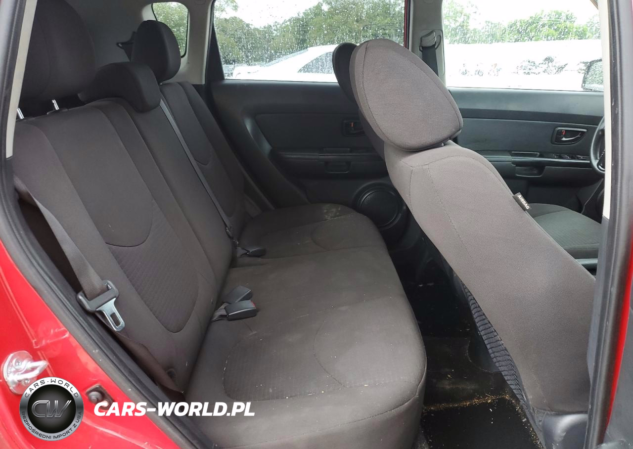 2013 Kia Soul VIN:KNDJT2A57D7591877 - 11