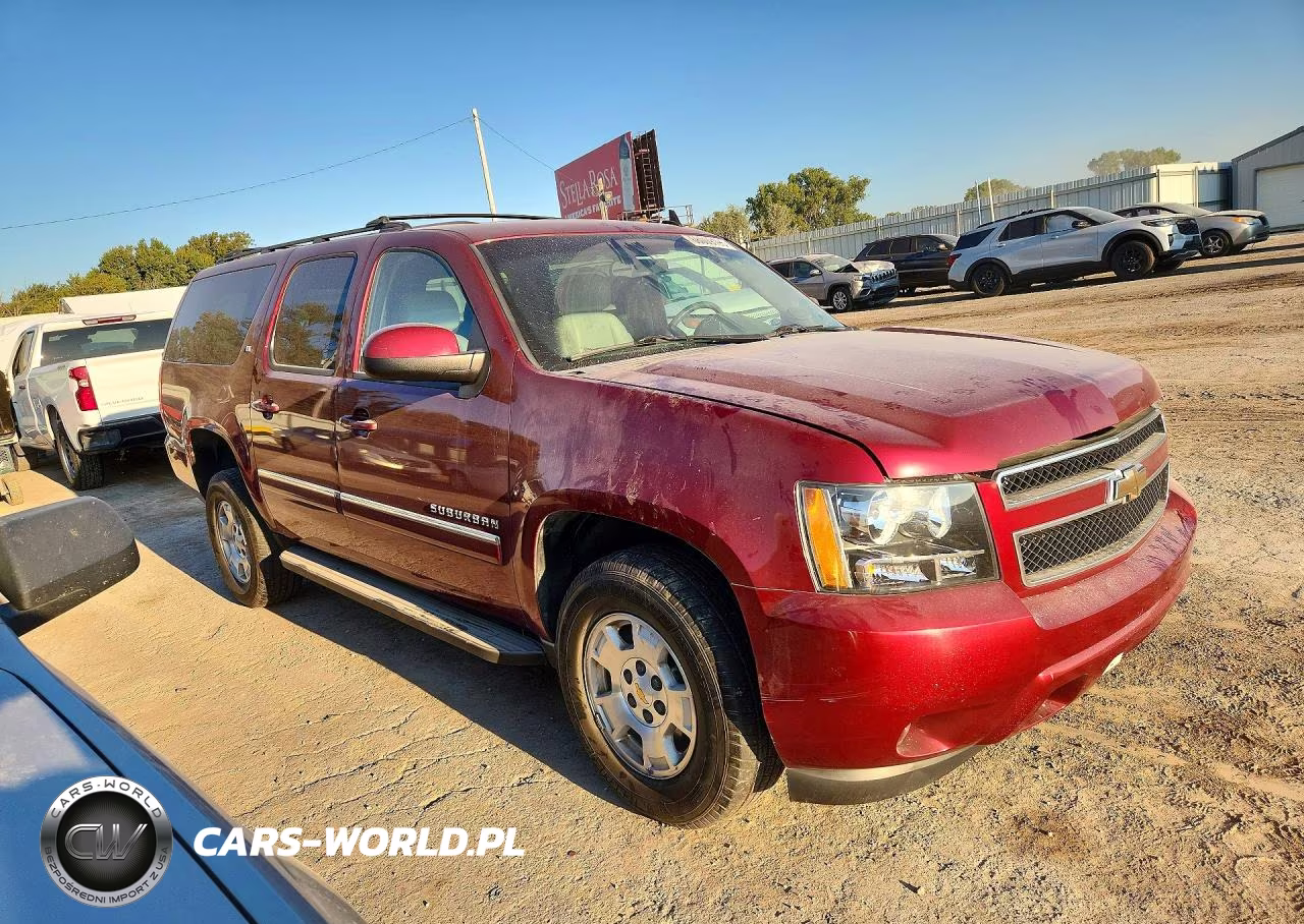 2010 Chevrolet Suburban K1500 Lt VIN:1GNUKJE30AR267793 - 4