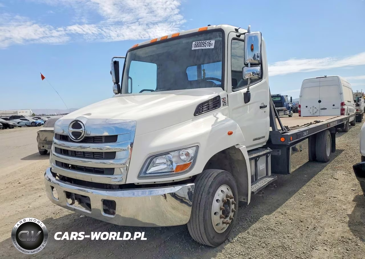 2014 Hino 258-268