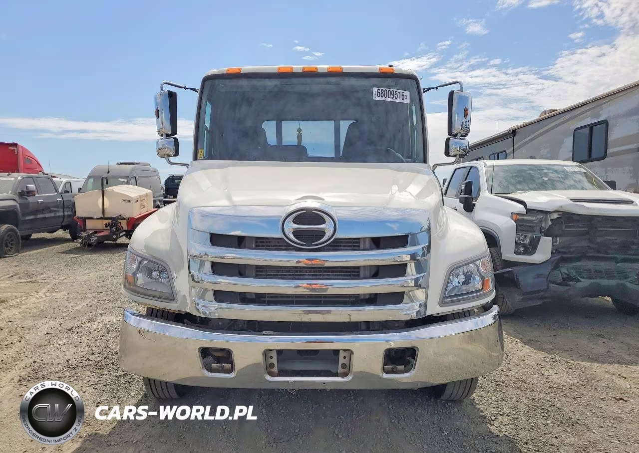 2014 Hino 258-268 VIN:5PVNJ8JN0E4S51418 - 5