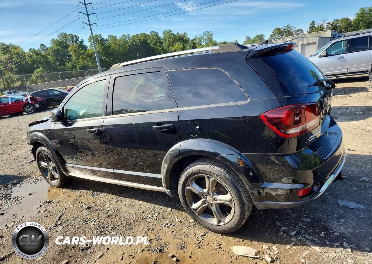 2015 Dodge Journey Crossroad VIN:3C4PDDGG4FT589692 - 2