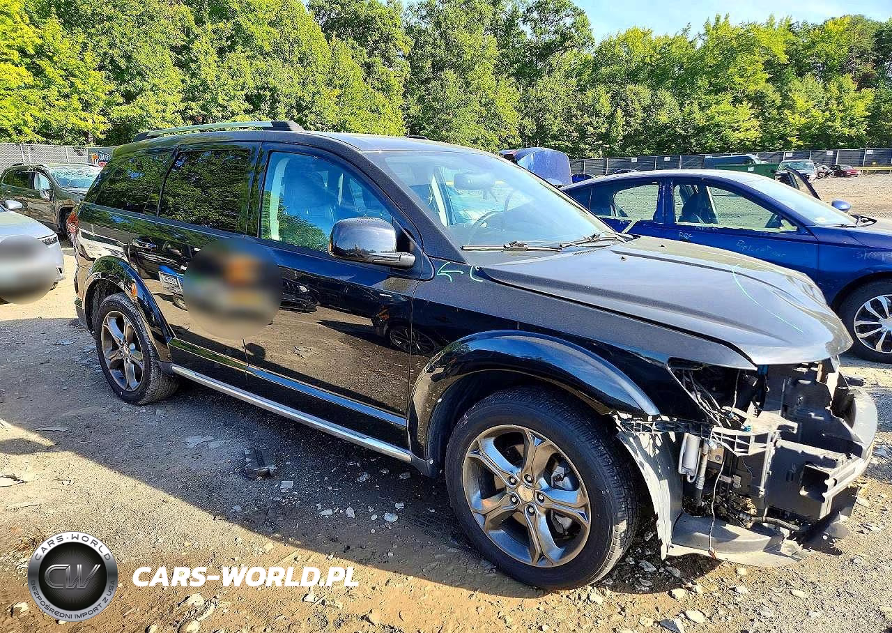 2015 Dodge Journey Crossroad VIN:3C4PDDGG4FT589692 - 4