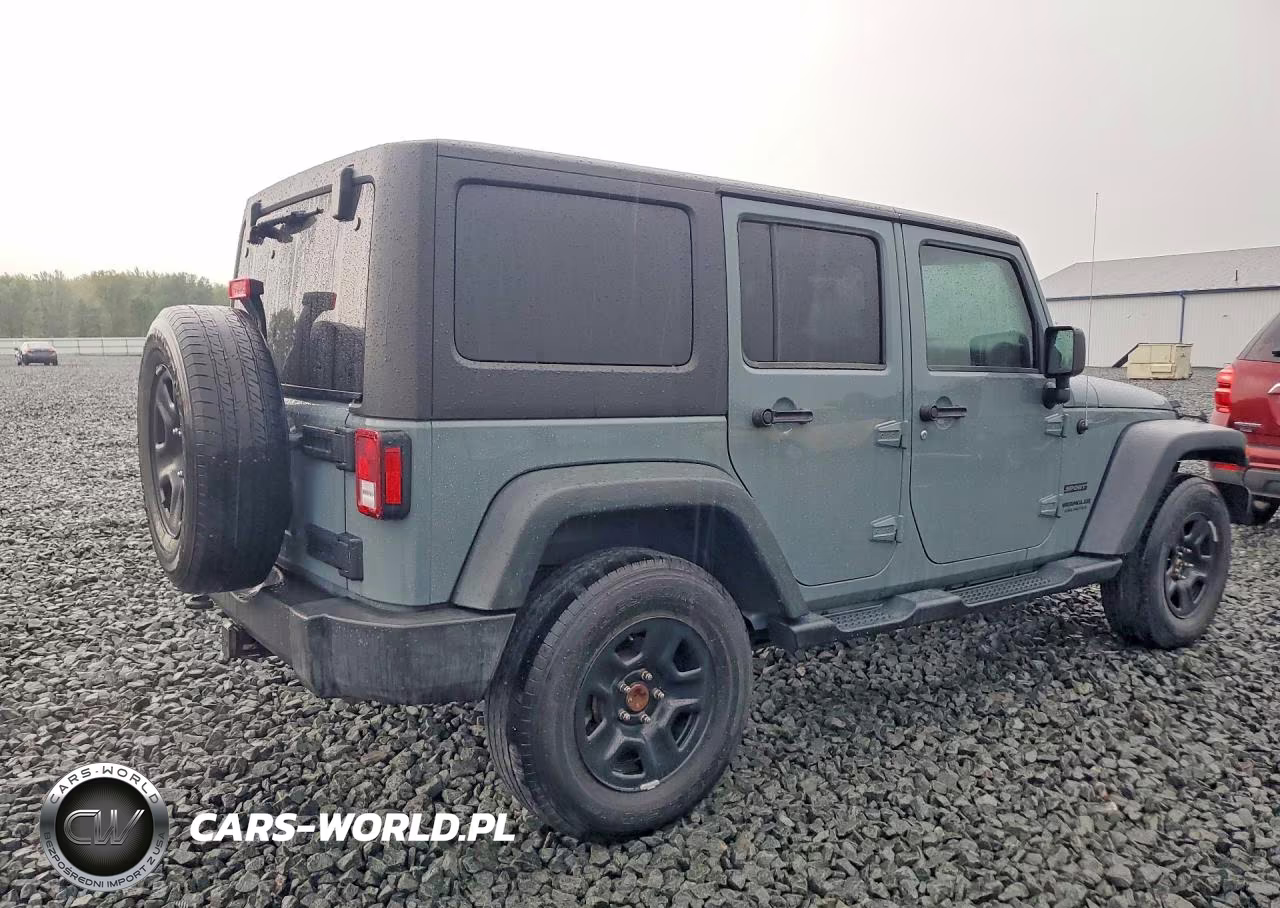 2014 Jeep Wrangler Unlimited Sport VIN:1C4BJWDG0EL218266 - 3