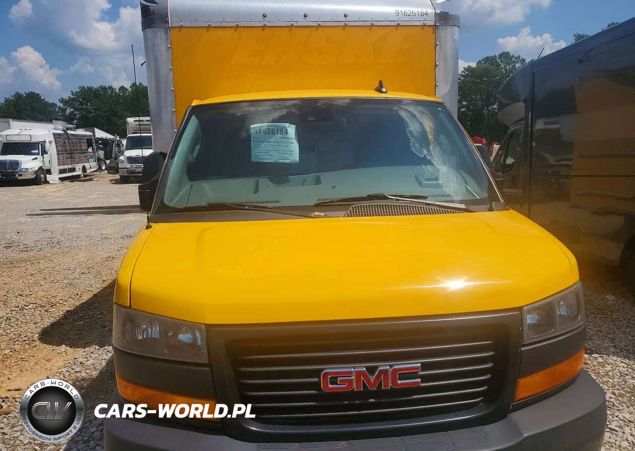 2022 GMC Savana Box Truck VIN:7GZ37TC70NN006817 - 5