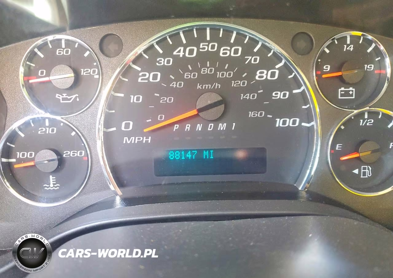2022 GMC Savana Box Truck VIN:7GZ37TC70NN006817 - 9