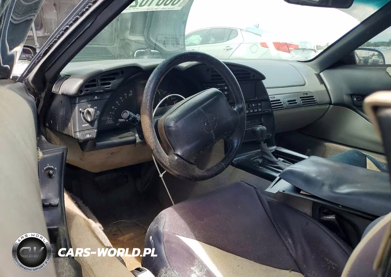 1994 Chevrolet Corvette VIN:1G1YY32P2R5111973 - 8