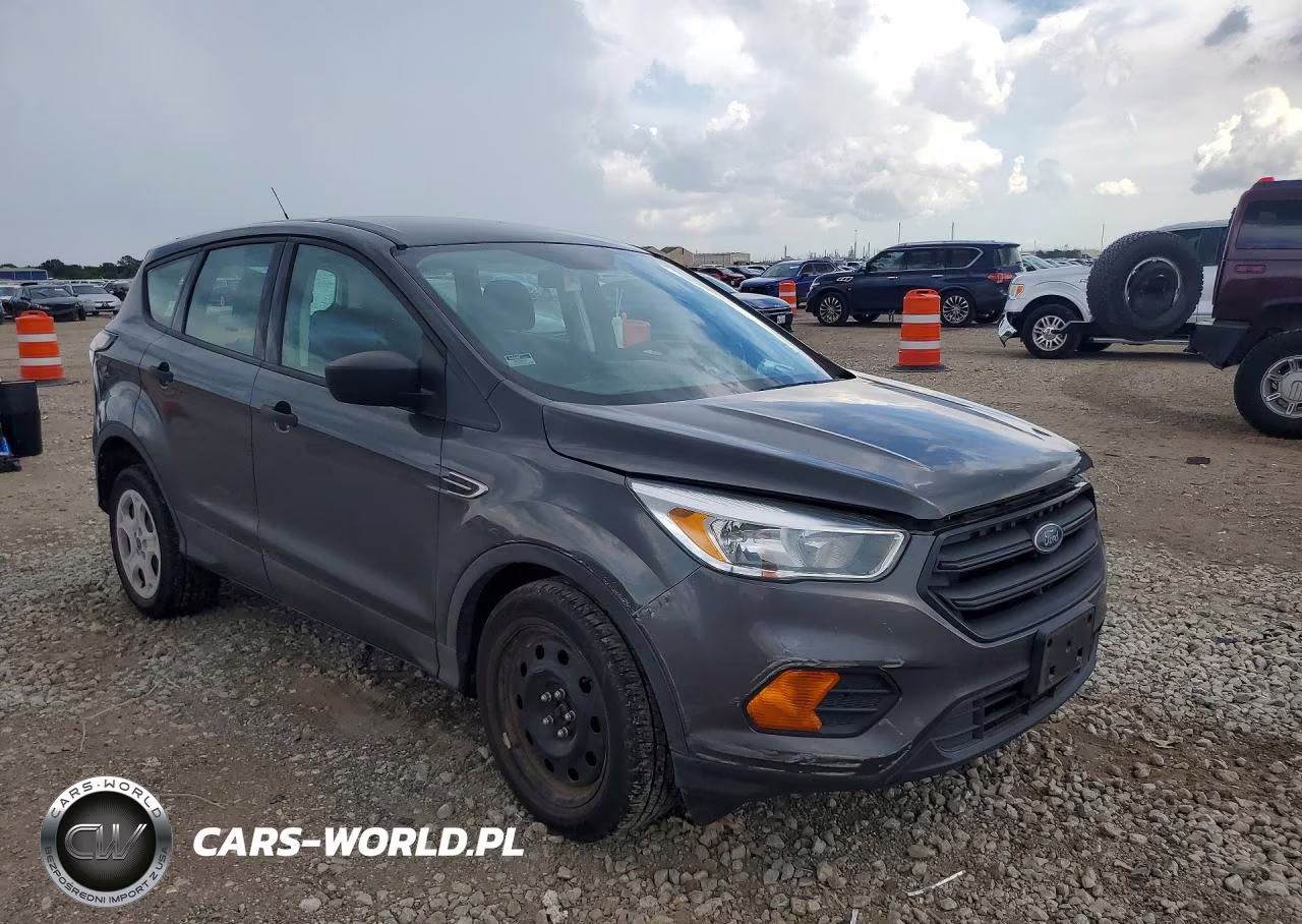 2017 Ford Escape S VIN:1FMCU0F71HUD85414 - 4