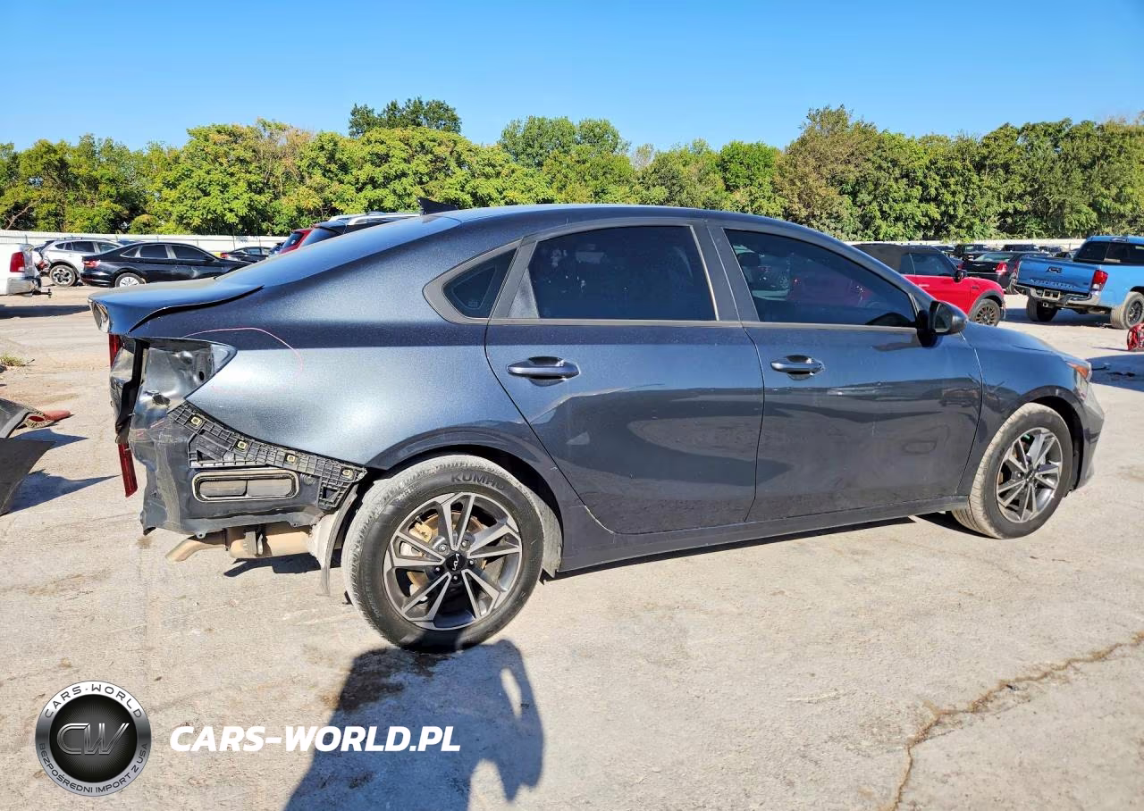 2023 Kia Forte Lxs VIN:3KPF24ADXPE644846 - 3