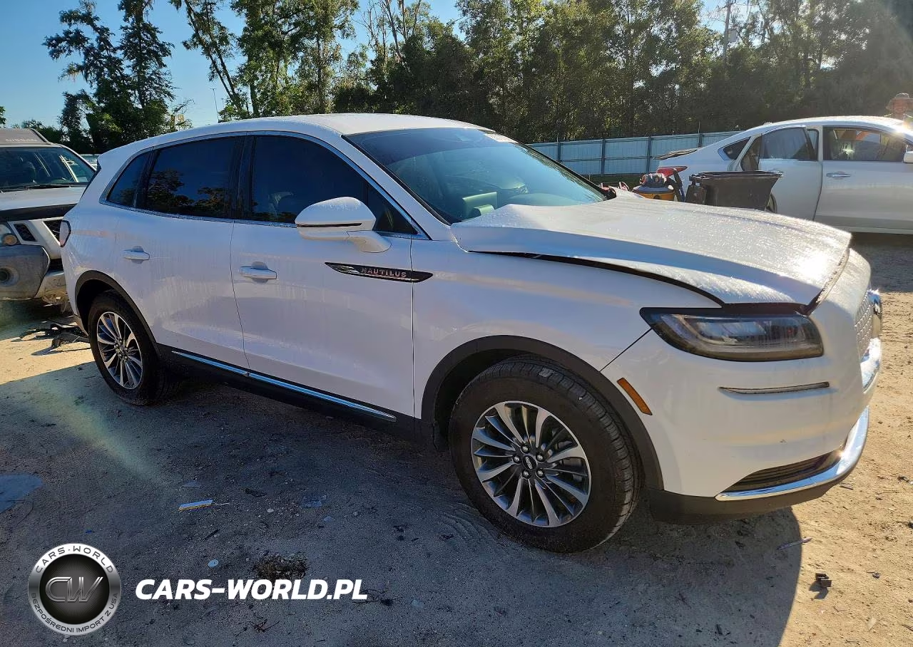 2023 Lincoln Nautilus VIN:2LMPJ6J94PBL17400 - 4