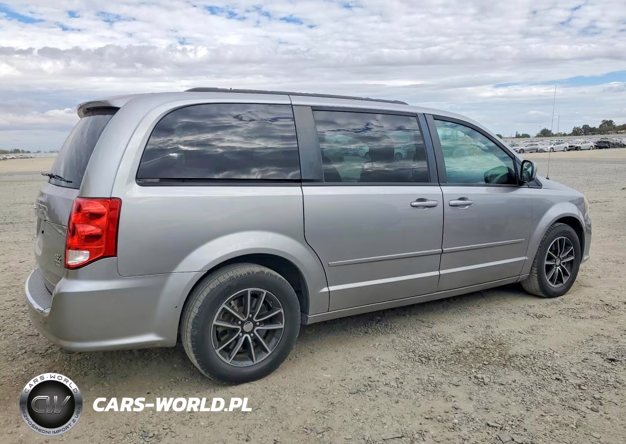 2016 Dodge Grand Caravan R-T VIN:2C4RDGEG6GR275513 - 3