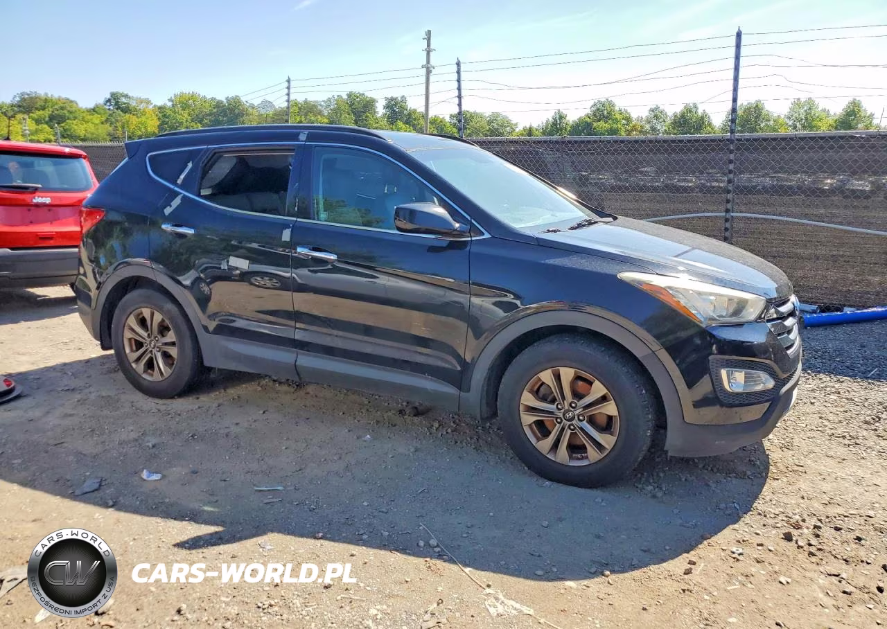 2016 Hyundai Santa Fe Sport 2.4L VIN:5XYZU3LB0GG342241 - 4