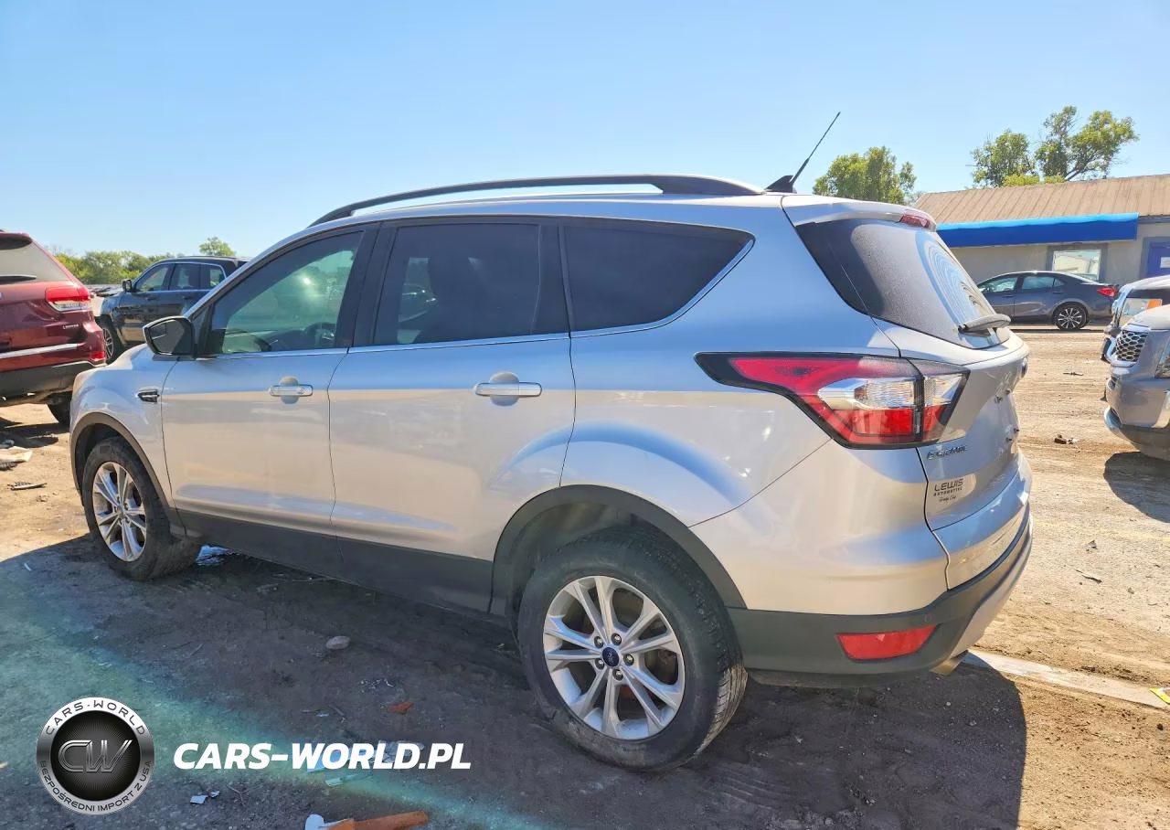 2018 Ford Escape Sel VIN:1FMCU9HD1JUC70454 - 2