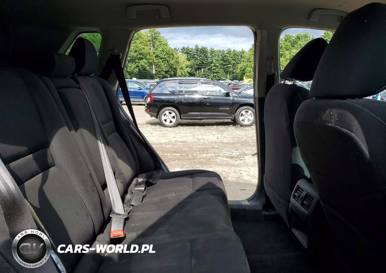 2023 Nissan Rogue S VIN:5N1BT3AB2PC876784 - 11
