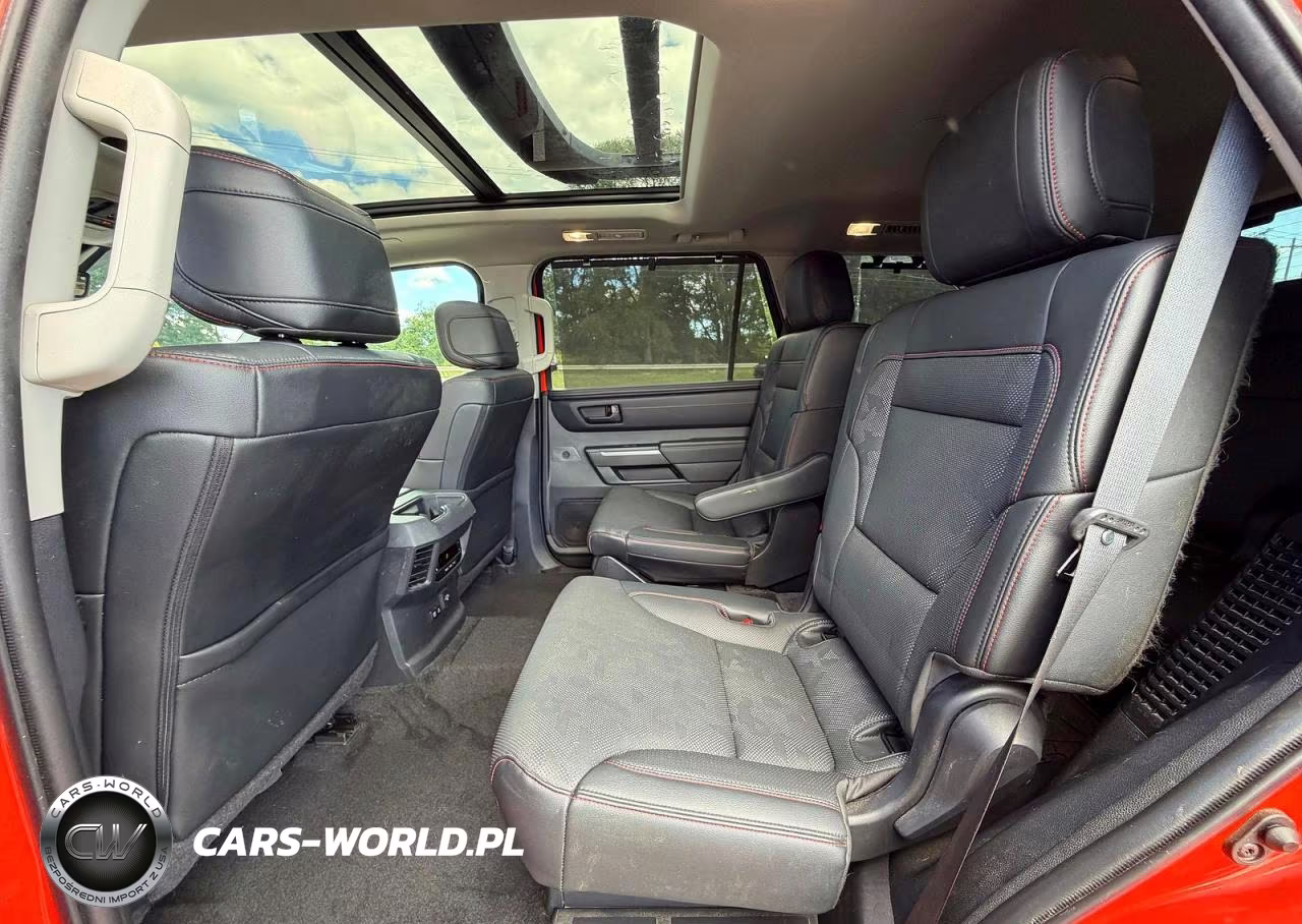 2023 Toyota Sequoia Trd Pro VIN:7SVAAABA1PX011240 - 12