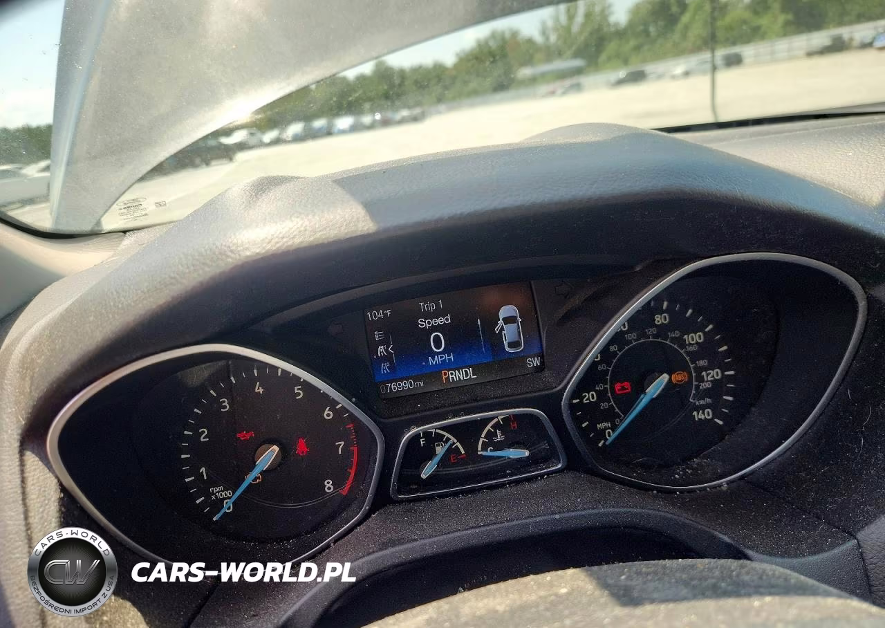 2015 Ford Focus Se VIN:1FADP3F27FL354084 - 9