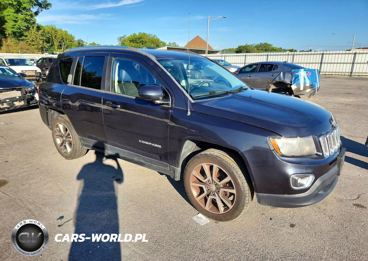 2014 Jeep Compass Limited VIN:1C4NJCCB7ED653314 - 4