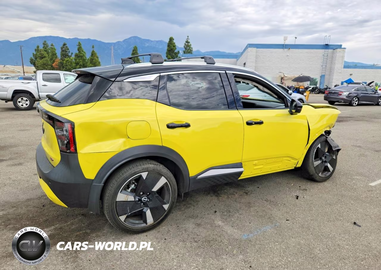 2025 Nissan Kicks Sr VIN:3N8AP6DA5SL366911 - 3