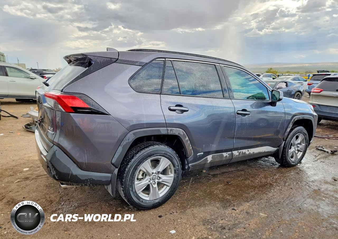 2024 Toyota Rav4 Hybrid Xle VIN:4T3RWRFV2RU153405 - 3