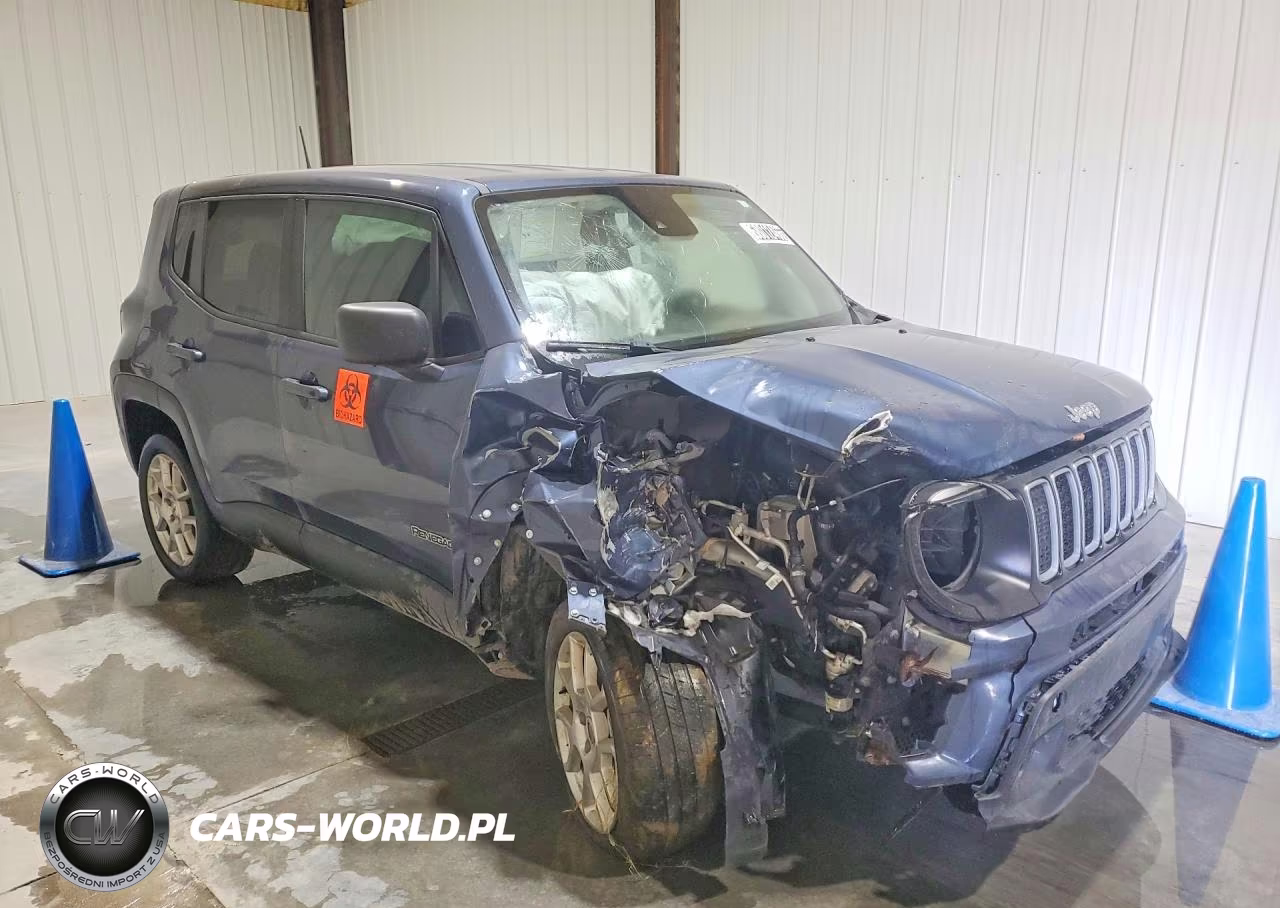 2023 Jeep Renegade Latitude VIN:ZACNJDB14PPP15879 - 4