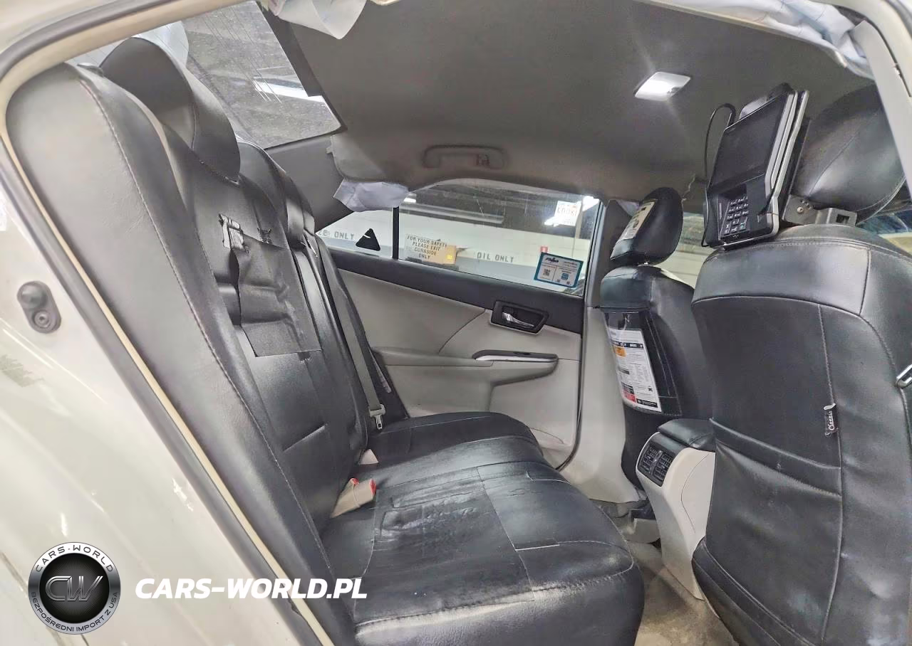 2014 Toyota Camry Hybrid Xle VIN:4T1BD1FK6EU102314 - 10