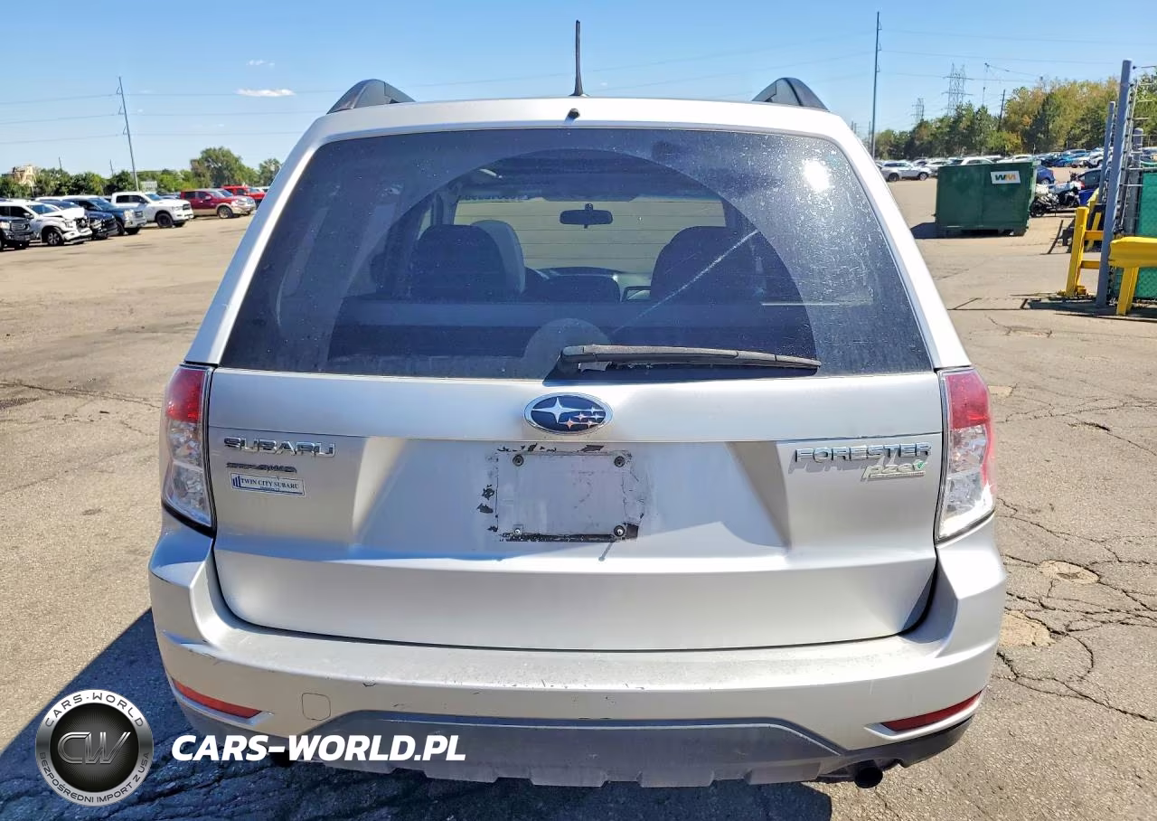 2011 Subaru Forester 2.5X Premium VIN:JF2SHADC6BH745370 - 6