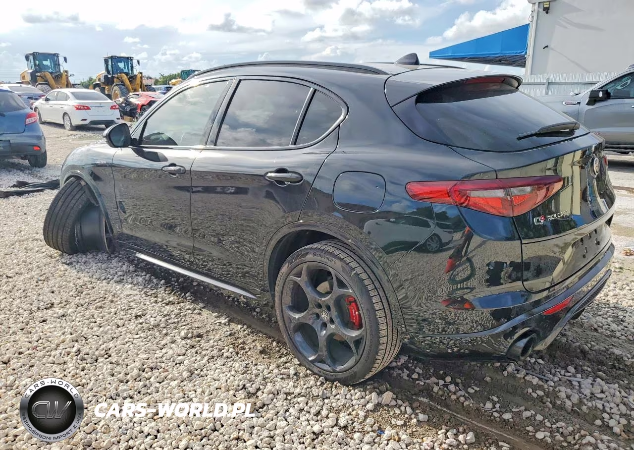 2022 Alfa Romeo Stelvio Ti VIN:ZASPAKBN6N7D49413 - 2