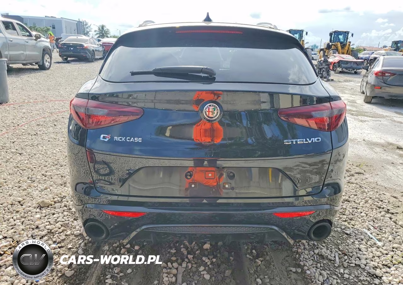 2022 Alfa Romeo Stelvio Ti VIN:ZASPAKBN6N7D49413 - 6